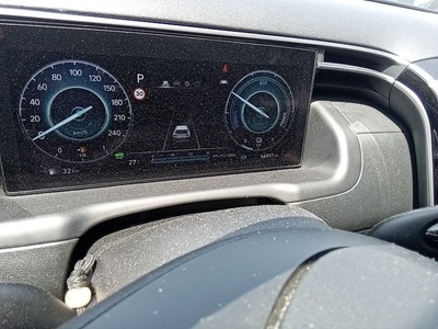 Hyundai Tucson 1.6 TGDI HEV Maxx Auto 169 kW (230 CV) 8 Hyundai Tucson 1.6 TGDI HEV Maxx Auto 169 kW (230 CV) 8