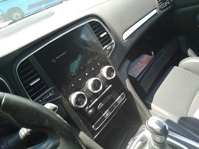 Renault Megane Zen Blue dCi 85 kW (115 CV) 9 Renault Megane Zen Blue dCi 85 kW (115 CV) 9