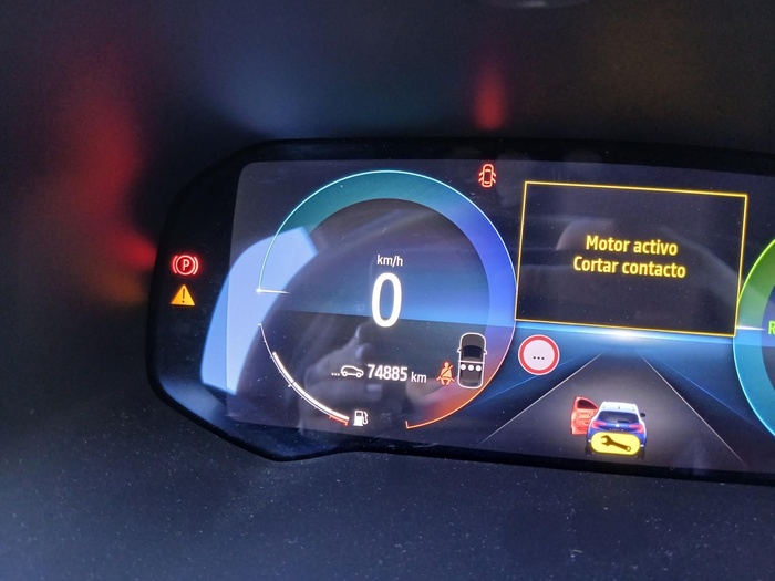 Renault Captur Zen E-TECH Híbrido enchufable 118 kW (160 CV) Vehículo usado en Madrid Renault Captur Zen E-TECH Híbrido enchufable 118 kW (160 CV) Vehículo usado en Madrid