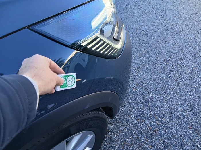 Renault Captur Zen E-TECH Híbrido enchufable 118 kW (160 CV) Vehículo usado en Madrid Renault Captur Zen E-TECH Híbrido enchufable 118 kW (160 CV) Vehículo usado en Madrid