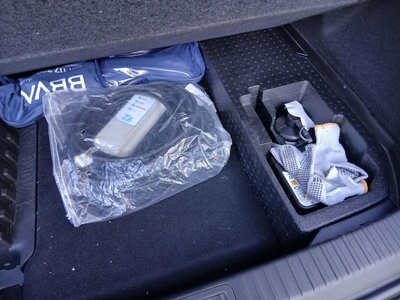 Renault Captur Zen E-TECH Híbrido enchufable 118 kW (160 CV) 14 Renault Captur Zen E-TECH Híbrido enchufable 118 kW (160 CV) 14