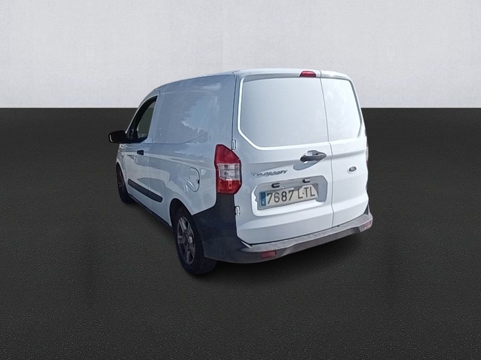 Ford Transit Courier Furgon 1.5 TDCI Trend 74 kW (100 CV) Vehículo usado en Madrid Ford Transit Courier Furgon 1.5 TDCI Trend 74 kW (100 CV) Vehículo usado en Madrid