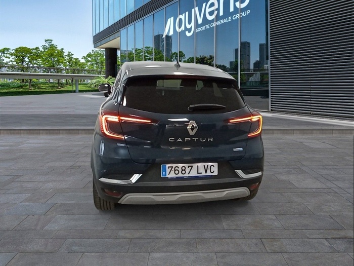 Renault Captur Zen E-TECH Híbrido enchufable 118 kW (160 CV) Vehículo usado en Madrid Renault Captur Zen E-TECH Híbrido enchufable 118 kW (160 CV) Vehículo usado en Madrid