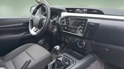 Toyota Hilux 2.4 D-4D Doble Cabina GX 110 kW (150 CV) 5 Toyota Hilux 2.4 D-4D Doble Cabina GX 110 kW (150 CV) 5