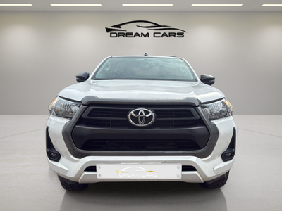 Toyota Hilux 2.4 D-4D Doble Cabina GX 110 kW (150 CV) 14 Toyota Hilux 2.4 D-4D Doble Cabina GX 110 kW (150 CV) 14
