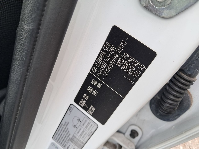 Kia Ceed 1.0 T-GDI Drive 74 kW (100 CV) Vehículo usado en Madrid Kia Ceed 1.0 T-GDI Drive 74 kW (100 CV) Vehículo usado en Madrid