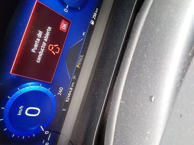 Ford Kuga 2.5 Duratec FHEV Titanium Auto 140 kW (190 CV) 8 Ford Kuga 2.5 Duratec FHEV Titanium Auto 140 kW (190 CV) 8