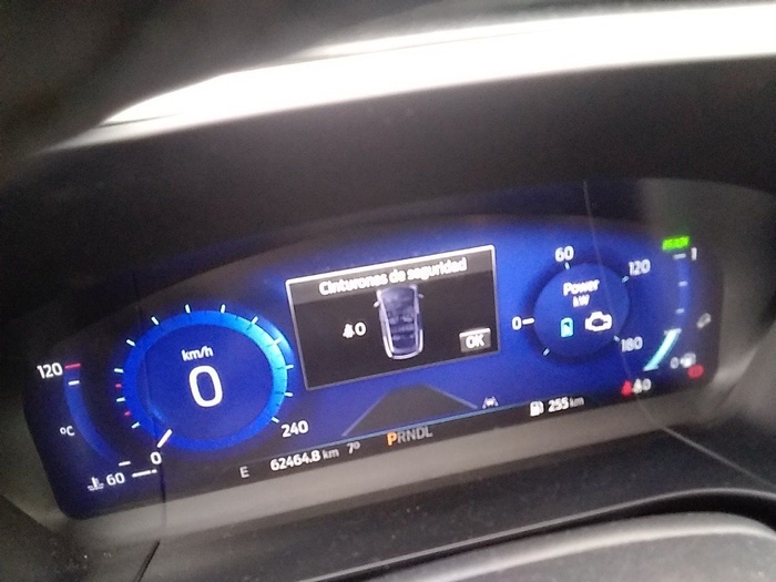 Ford Kuga 2.5 Duratec FHEV Titanium Auto 140 kW (190 CV) Vehículo usado en Madrid Ford Kuga 2.5 Duratec FHEV Titanium Auto 140 kW (190 CV) Vehículo usado en Madrid