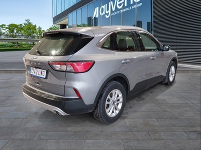Ford Kuga 2.5 Duratec FHEV Titanium Auto 140 kW (190 CV) 4 Ford Kuga 2.5 Duratec FHEV Titanium Auto 140 kW (190 CV) 4
