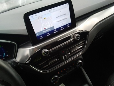 Ford Kuga 2.5 Duratec FHEV Titanium Auto 140 kW (190 CV) 14 Ford Kuga 2.5 Duratec FHEV Titanium Auto 140 kW (190 CV) 14