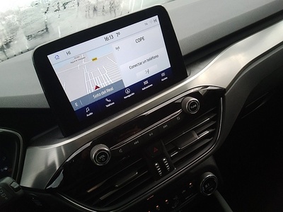 Ford Kuga 2.5 Duratec FHEV Titanium Auto 140 kW (190 CV) 15 Ford Kuga 2.5 Duratec FHEV Titanium Auto 140 kW (190 CV) 15