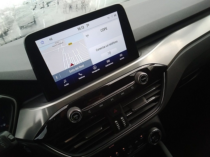 Ford Kuga 2.5 Duratec FHEV Titanium Auto 140 kW (190 CV) Vehículo usado en Madrid Ford Kuga 2.5 Duratec FHEV Titanium Auto 140 kW (190 CV) Vehículo usado en Madrid