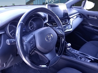 Toyota C-HR 1.8 125H Advance 90 kW (122 CV) 7 Toyota C-HR 1.8 125H Advance 90 kW (122 CV) 7
