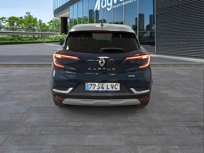 Renault Captur Zen E-TECH Híbrido enchufable 118 kW (160 CV) Vehículo usado en Madrid Renault Captur Zen E-TECH Híbrido enchufable 118 kW (160 CV) Vehículo usado en Madrid