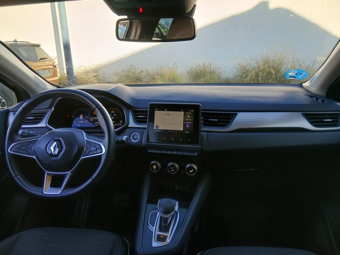 Renault Captur Zen E-TECH Híbrido enchufable 118 kW (160 CV) Vehículo usado en Madrid Renault Captur Zen E-TECH Híbrido enchufable 118 kW (160 CV) Vehículo usado en Madrid