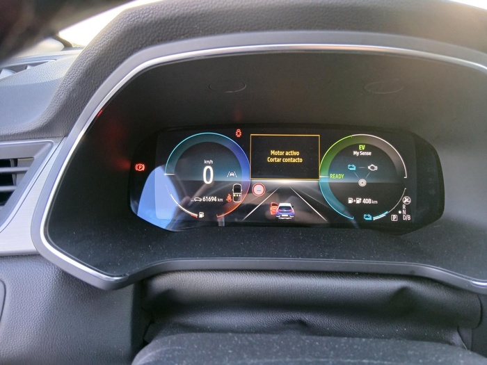 Renault Captur Zen E-TECH Híbrido enchufable 118 kW (160 CV) Vehículo usado en Madrid Renault Captur Zen E-TECH Híbrido enchufable 118 kW (160 CV) Vehículo usado en Madrid