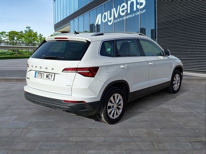 Skoda Karoq 2.0 TDI Ambition 4X4 DSG 110 kW (150 CV) Vehículo usado en Madrid Skoda Karoq 2.0 TDI Ambition 4X4 DSG 110 kW (150 CV) Vehículo usado en Madrid