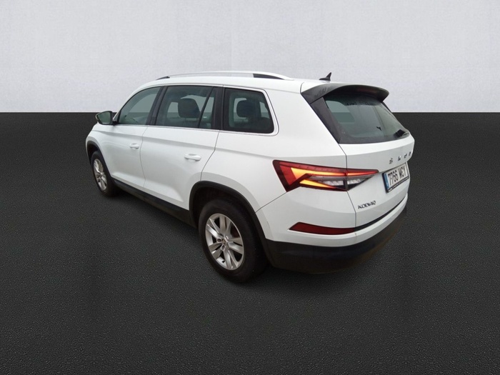 Skoda Kodiaq 2.0 TDI Ambition 4x4 DSG 110 kW (150 CV) Vehículo usado en Madrid Skoda Kodiaq 2.0 TDI Ambition 4x4 DSG 110 kW (150 CV) Vehículo usado en Madrid