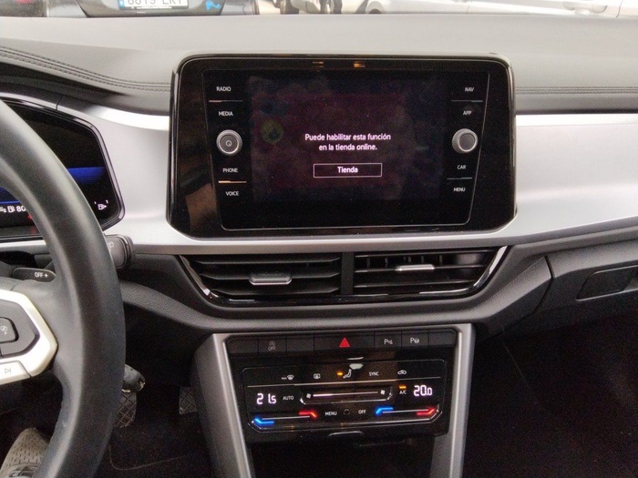 Volkswagen T-Roc Life 1.5 TSI 110 kW (150 CV) DSG Vehículo usado en Madrid Volkswagen T-Roc Life 1.5 TSI 110 kW (150 CV) DSG Vehículo usado en Madrid