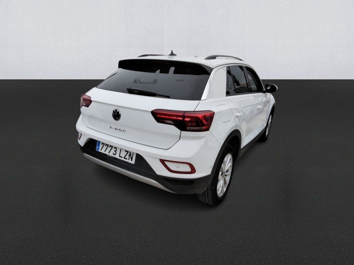 Volkswagen T-Roc Life 1.5 TSI 110 kW (150 CV) DSG Vehículo usado en Madrid Volkswagen T-Roc Life 1.5 TSI 110 kW (150 CV) DSG Vehículo usado en Madrid