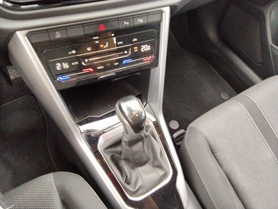 Volkswagen T-Roc Life 1.5 TSI 110 kW (150 CV) DSG 14 Volkswagen T-Roc Life 1.5 TSI 110 kW (150 CV) DSG 14