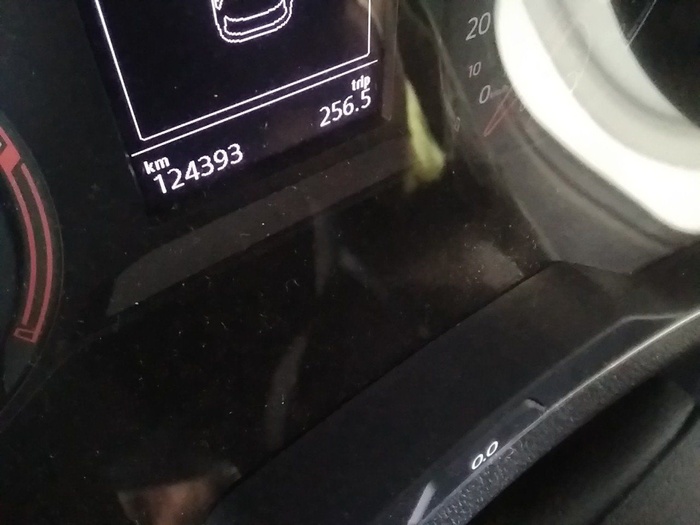 Volkswagen T-Roc Advance 2.0 TDI 85 kW (115 CV) Vehículo usado en Madrid Volkswagen T-Roc Advance 2.0 TDI 85 kW (115 CV) Vehículo usado en Madrid