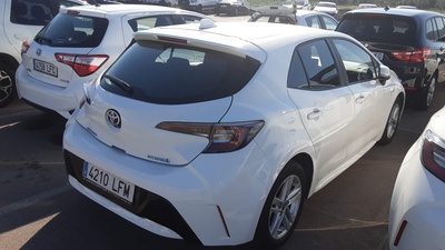 Toyota Corolla 125H Active E-CVT 90 kW (122 CV) 3 Toyota Corolla 125H Active E-CVT 90 kW (122 CV) 3