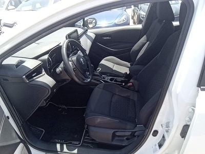 Toyota Corolla 125H Active E-CVT 90 kW (122 CV) 10 Toyota Corolla 125H Active E-CVT 90 kW (122 CV) 10