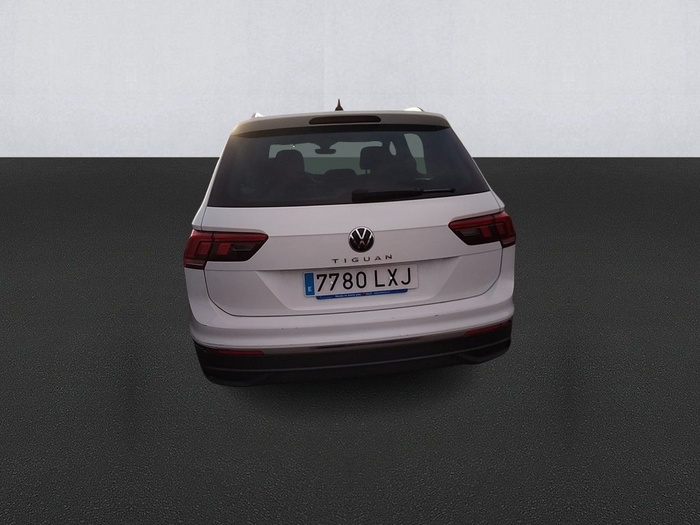 Volkswagen Tiguan Life 1.5 TSI 110 kW (150 CV) Vehículo usado en Madrid Volkswagen Tiguan Life 1.5 TSI 110 kW (150 CV) Vehículo usado en Madrid