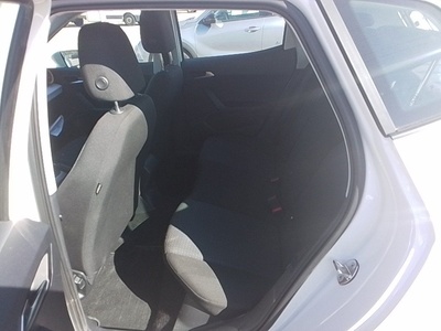 SEAT Arona 1.0 TSI Style Plus 81 kW (110 CV) 15 SEAT Arona 1.0 TSI Style Plus 81 kW (110 CV) 15