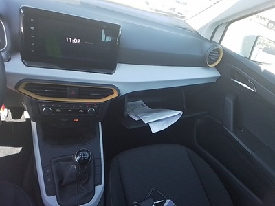 SEAT Arona 1.0 TSI Style Plus 81 kW (110 CV) 11 SEAT Arona 1.0 TSI Style Plus 81 kW (110 CV) 11