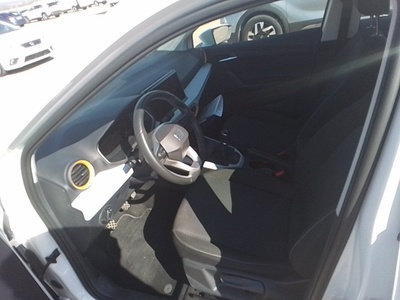 SEAT Arona 1.0 TSI Style Plus 81 kW (110 CV) 8 SEAT Arona 1.0 TSI Style Plus 81 kW (110 CV) 8