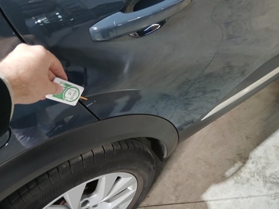 Renault Captur Zen E-TECH Híbrido enchufable 118 kW (160 CV) 10 Renault Captur Zen E-TECH Híbrido enchufable 118 kW (160 CV) 10