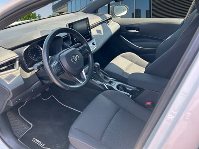 Toyota Corolla 125H Active E-CVT 90 kW (122 CV) 7 Toyota Corolla 125H Active E-CVT 90 kW (122 CV) 7