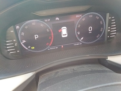 Skoda Kamiq 1.0 TSI Ambition DSG 81 kW (110 CV) 8 Skoda Kamiq 1.0 TSI Ambition DSG 81 kW (110 CV) 8