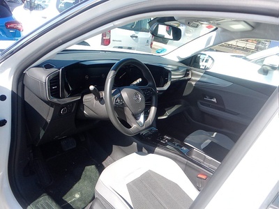 Opel Mokka-e BEV 50kWh Business Elegance-e 100 kW (136 CV) 7 Opel Mokka-e BEV 50kWh Business Elegance-e 100 kW (136 CV) 7