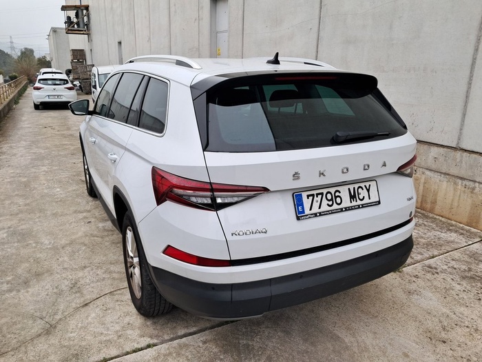 Skoda Kodiaq 2.0 TDI Ambition 4x4 DSG 110 kW (150 CV) Vehículo usado en Madrid Skoda Kodiaq 2.0 TDI Ambition 4x4 DSG 110 kW (150 CV) Vehículo usado en Madrid