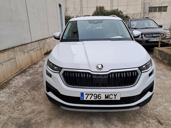 Skoda Kodiaq 2.0 TDI Ambition 4x4 DSG 110 kW (150 CV) Vehículo usado en Madrid Skoda Kodiaq 2.0 TDI Ambition 4x4 DSG 110 kW (150 CV) Vehículo usado en Madrid