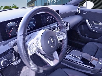 Mercedes-Benz Clase A 250 e 160 kW (218 CV) 14 Mercedes-Benz Clase A 250 e 160 kW (218 CV) 14
