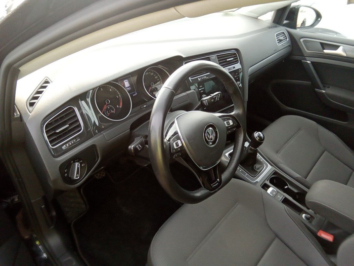 Volkswagen Golf Advance 1.6 TDI 85 kW (115 CV) Vehículo usado en Madrid Volkswagen Golf Advance 1.6 TDI 85 kW (115 CV) Vehículo usado en Madrid