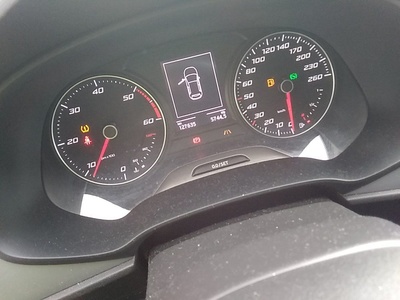 SEAT León 2.0 TDI Xcellence DSG 110 kW (150 CV) 8 SEAT León 2.0 TDI Xcellence DSG 110 kW (150 CV) 8