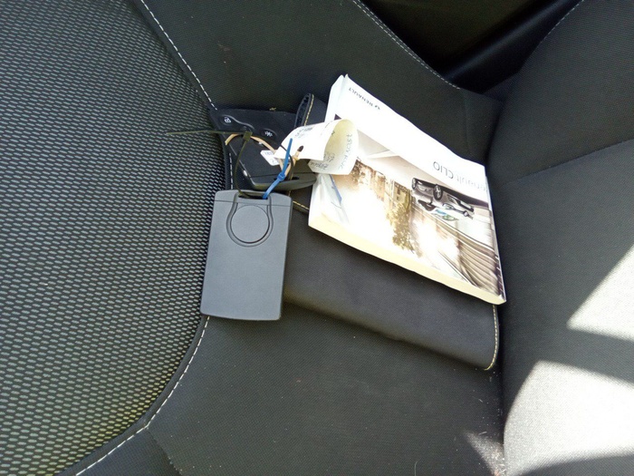 Renault Clio Business TCe 55 kW (75 CV) Vehículo usado en Madrid Renault Clio Business TCe 55 kW (75 CV) Vehículo usado en Madrid