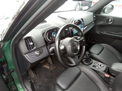 MINI MINI Countryman Cooper 100 kW (136 CV) 10 MINI MINI Countryman Cooper 100 kW (136 CV) 10