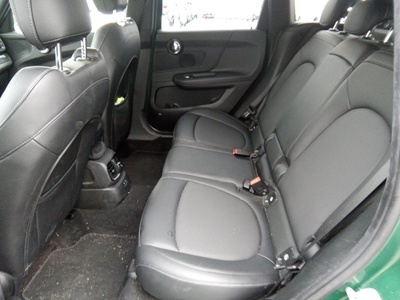 MINI MINI Countryman Cooper 100 kW (136 CV) 9 MINI MINI Countryman Cooper 100 kW (136 CV) 9