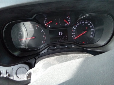 Opel Combo Furgon 1.5 TD Express L H1 75 kW (102 CV) 8 Opel Combo Furgon 1.5 TD Express L H1 75 kW (102 CV) 8