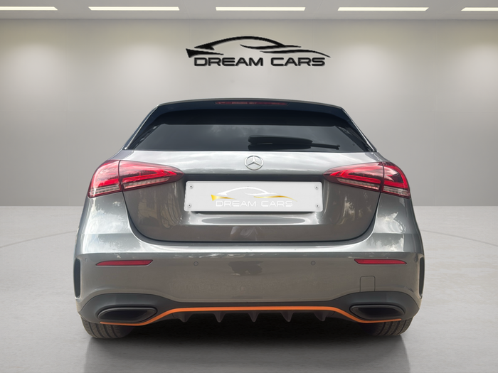 Mercedes-Benz Clase A 180 100 kW (136 CV) Vehículo usado en Madrid Mercedes-Benz Clase A 180 100 kW (136 CV) Vehículo usado en Madrid