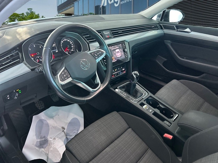 Volkswagen Passat Executive 2.0 TDI 110 kW (150 CV) Vehículo usado en Madrid Volkswagen Passat Executive 2.0 TDI 110 kW (150 CV) Vehículo usado en Madrid