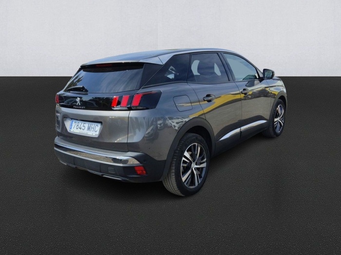 Peugeot 3008 BlueHDi 130 S&S Allure Pack EAT8 96 kW (130 CV) Vehículo usado en Madrid Peugeot 3008 BlueHDi 130 S&S Allure Pack EAT8 96 kW (130 CV) Vehículo usado en Madrid