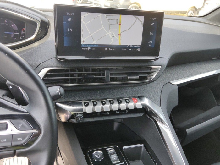 Peugeot 3008 BlueHDi 130 S&S Allure Pack EAT8 96 kW (130 CV) Vehículo usado en Madrid Peugeot 3008 BlueHDi 130 S&S Allure Pack EAT8 96 kW (130 CV) Vehículo usado en Madrid