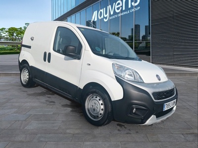 Fiat Fiorino Cargo Furgon 1.3 Multijet Adventure 59 kW (80 CV) 10 Fiat Fiorino Cargo Furgon 1.3 Multijet Adventure 59 kW (80 CV) 10